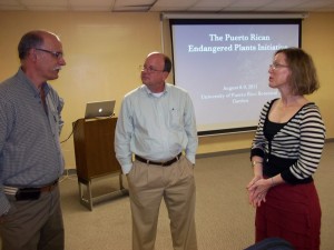 James Miller and Hannah Stevens of The New York Botanical Garden talking with director of the University of Puerto Rico's Botanical Garden, Rafael Davila