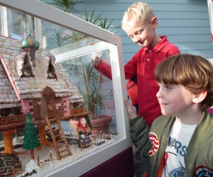 Holiday Train Show Gingerbread Adventures