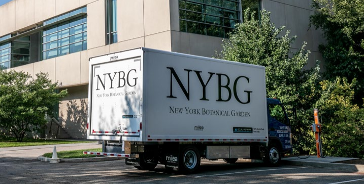 Photo of NYBG's electric truck