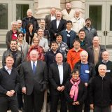 Image of people standing in front of the Library Building for World Flora Online.