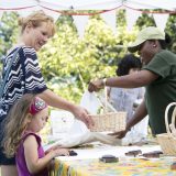 Kids making artistic stamps