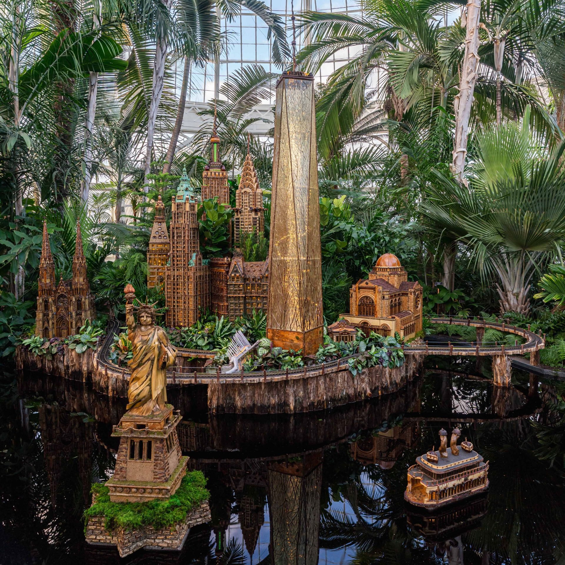 Holiday Train Show® » New York Botanical Garden