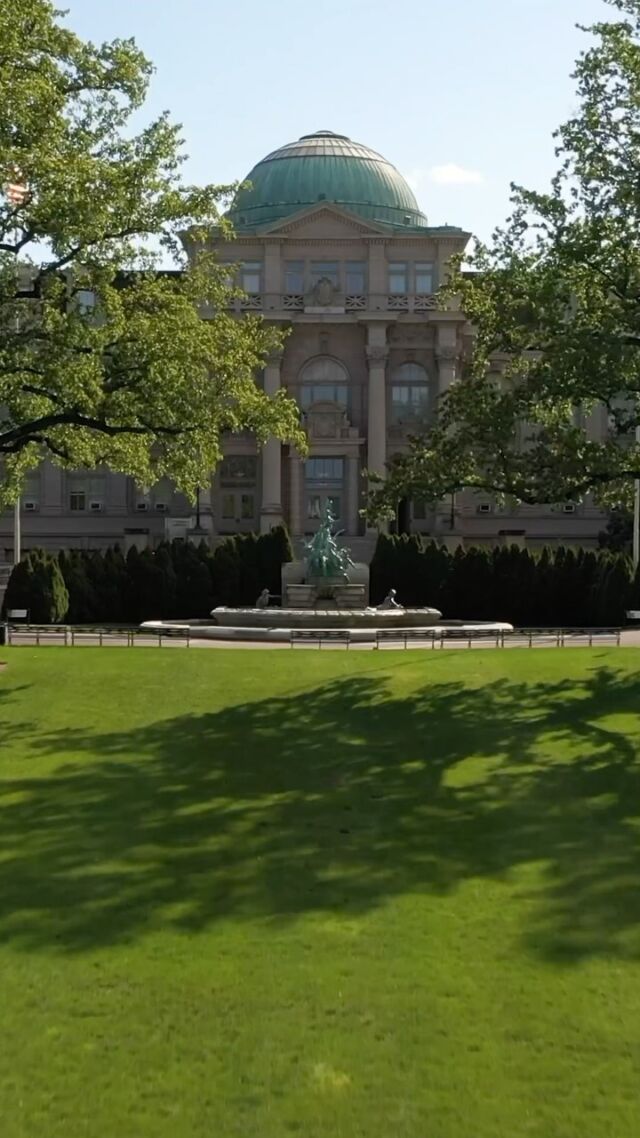 If you haven’t been to the LuEsther T. Mertz Library, you’re missing one of the greatest botanical book collections on Earth. 📚🌱
 
And that’s just one element of the amazing archives to be found there. With over 750,000 books, centuries of historic manuscripts, cookbooks, kid’s activities, and so much more to discover, it’s a destination no plant lover should miss. Get to know our Mertz Library staff—then visit the link in our bio to learn more.
 
#MertzLibrary #libraries #botany