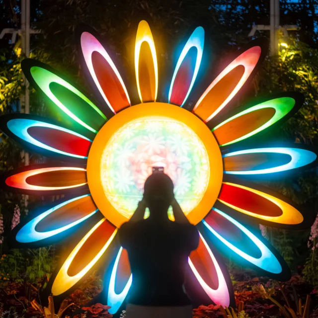 As the sun sets on Flower Power this Saturday, June 20, our celebration of peace and love bursts into vivid color and light! 🌈✨

Explore the vibrant sculptures and botanical displays in and around the Haupt Conservatory, lit up after dark. Then find the perfect gift at our Makers Market, grab a bite from our picnic-ready options, best your friends in a few lawn games, and settle in for a wild and psychedelic visual performance by @liquidlightlab as @evolfo takes the stage for a night of live music.

Get tickets through link in bio to join in on these evenings of music and light!

#LiquidLightShows