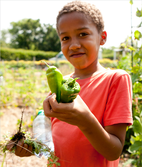 One World Trade Center replica in construction being held in an artist s hand